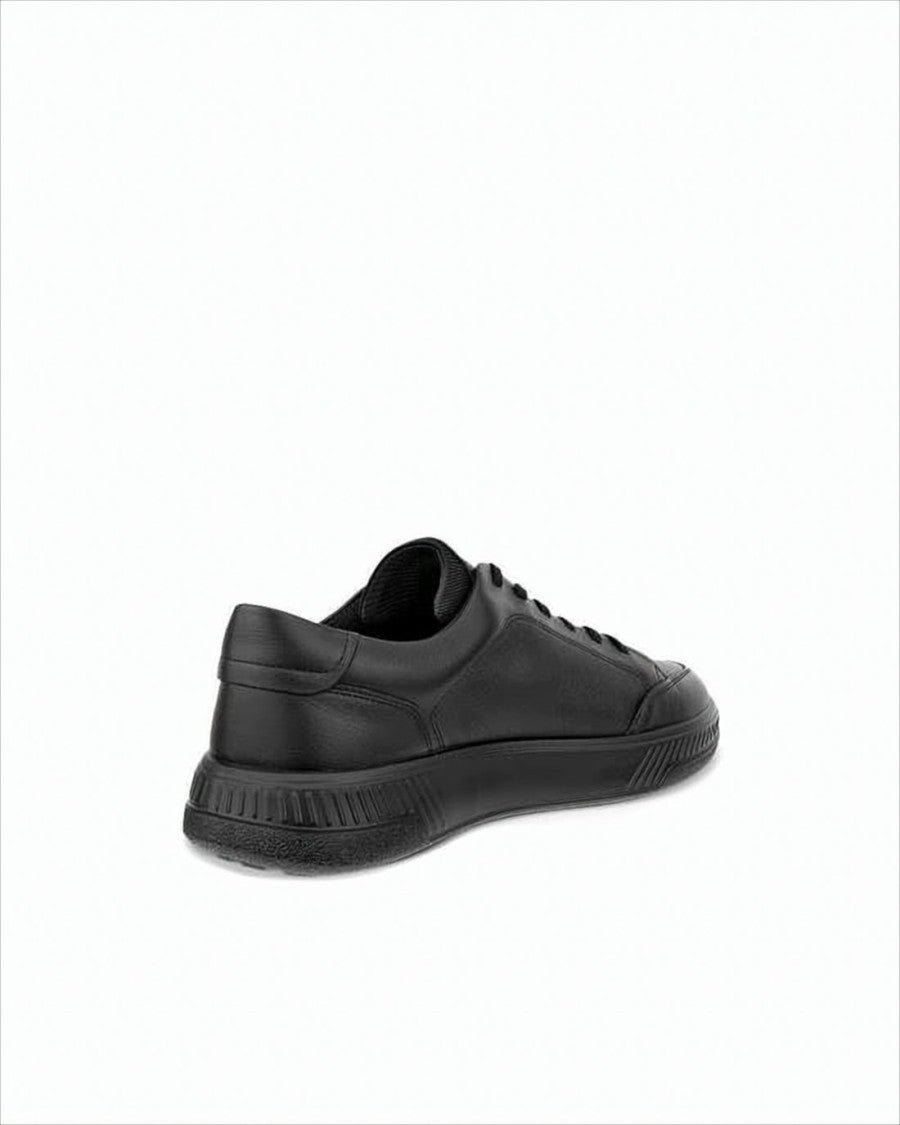 Ecco Smooth Cowhide Leather Low-Top Sneakers
