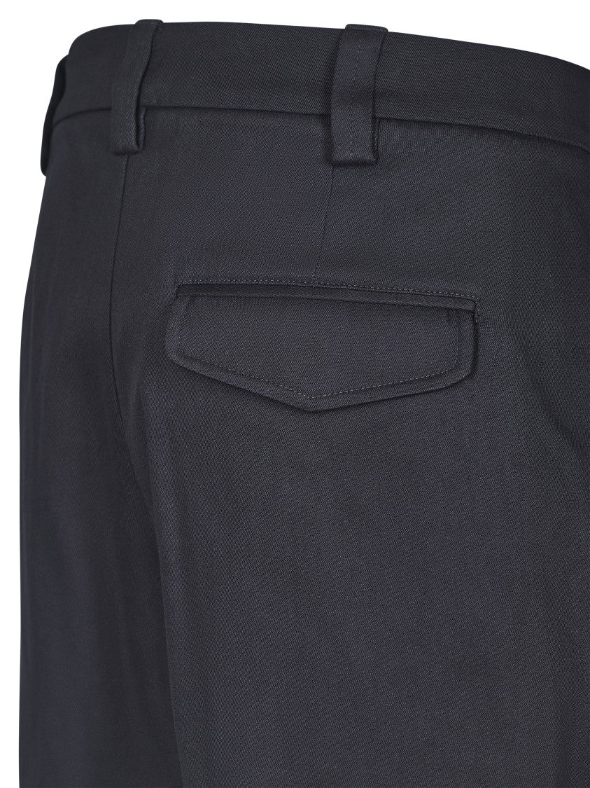 A.P.C. Tailored Black Trousers With Pleated Front And Relaxed Fit