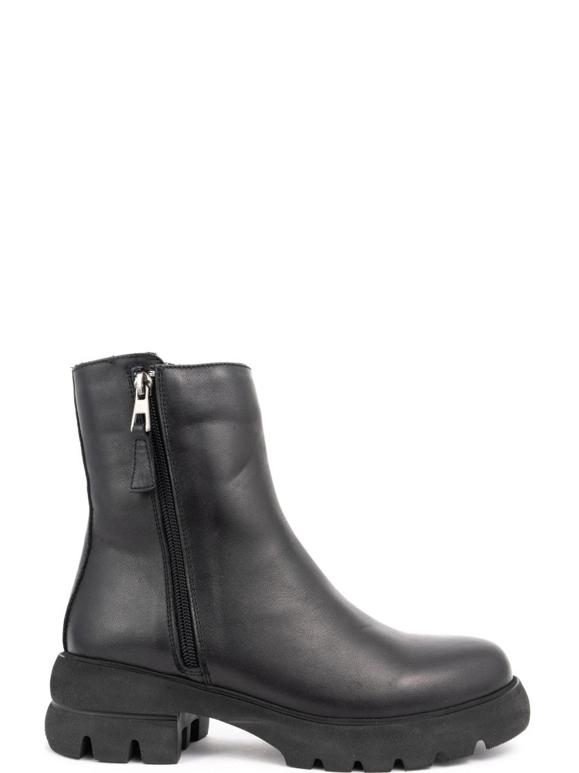 Sergio Moretti Ankle Boots With Chunky Rubber Sole