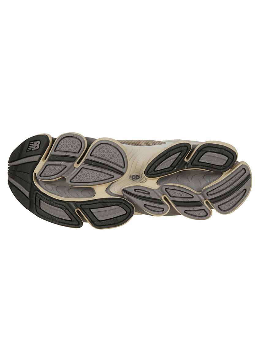New Balance 2000 Mesh-Blend Futuristic Sneakers