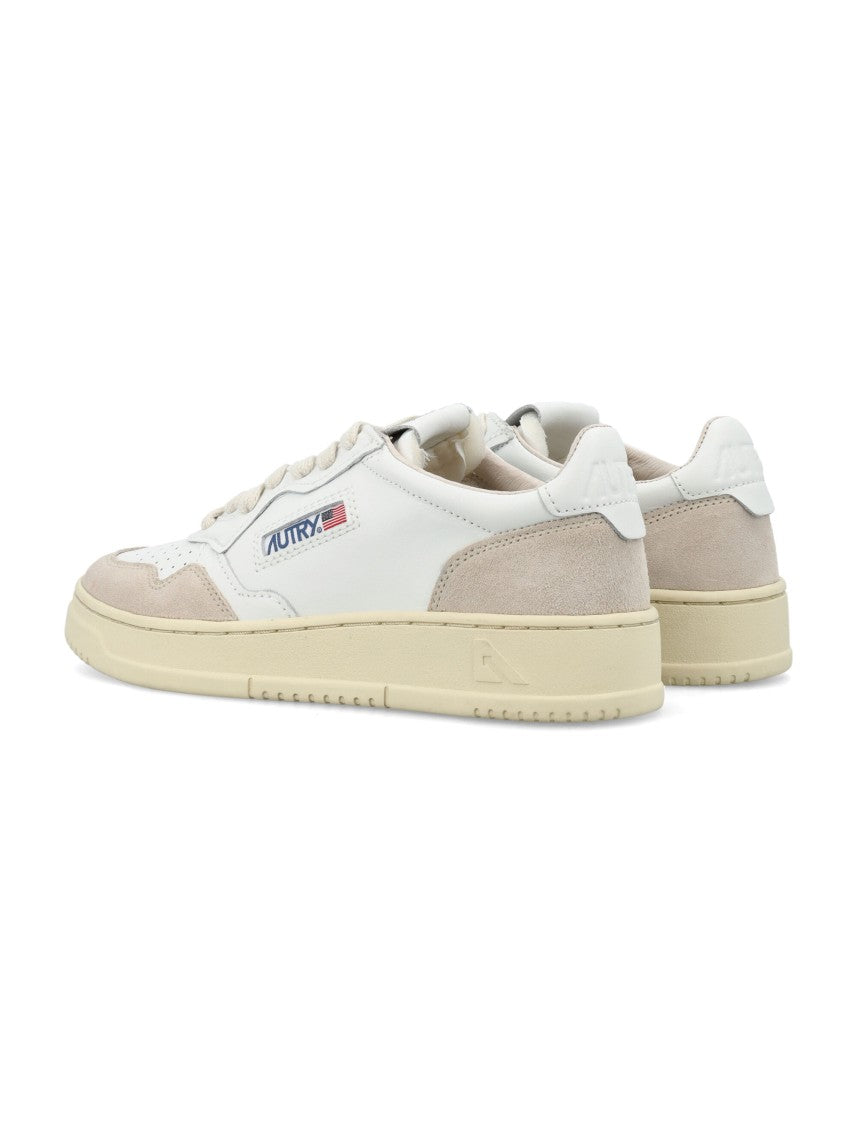 Autry Medalist Low-Top Sneakers