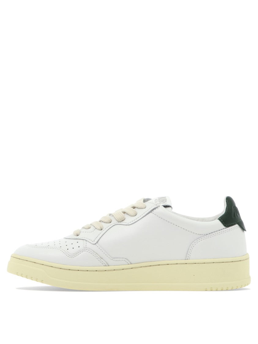 Autry "Medalist Low" Sneakers
