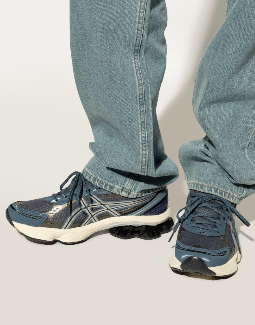 Asics Gel-Kinetic Fluent Sneakers