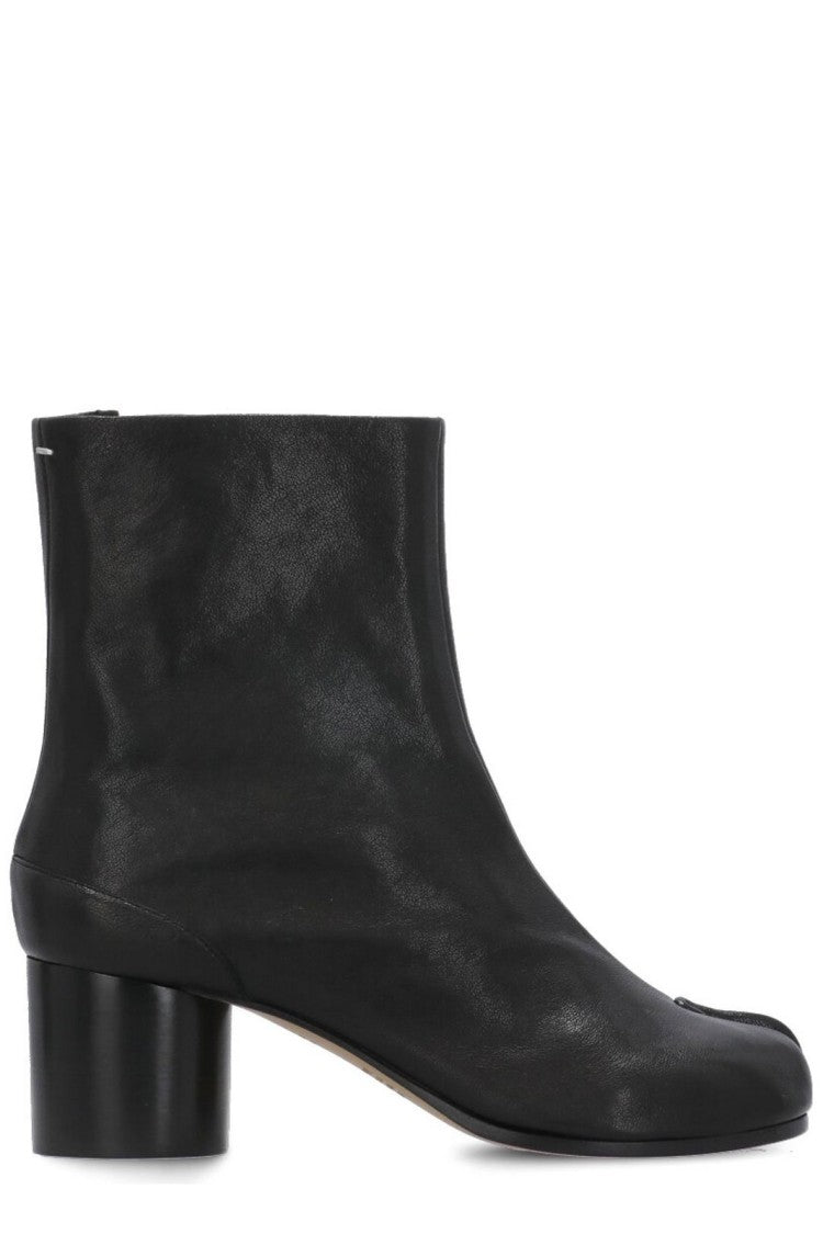 Maison Margiela Glossy Leather Ankle Boots With Split-Toe Design