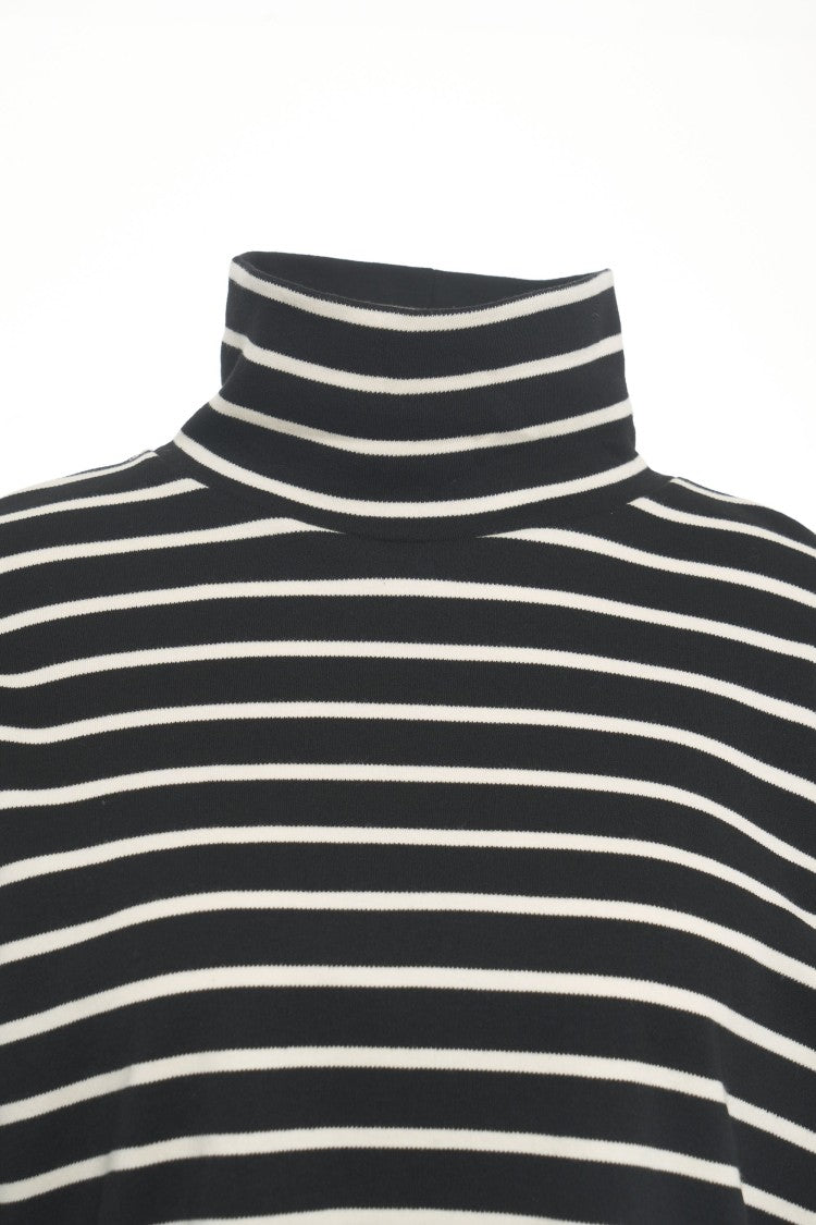 8Pm High-Neck Oversized Dolcevita T-Shirt With Contrasting Stripes