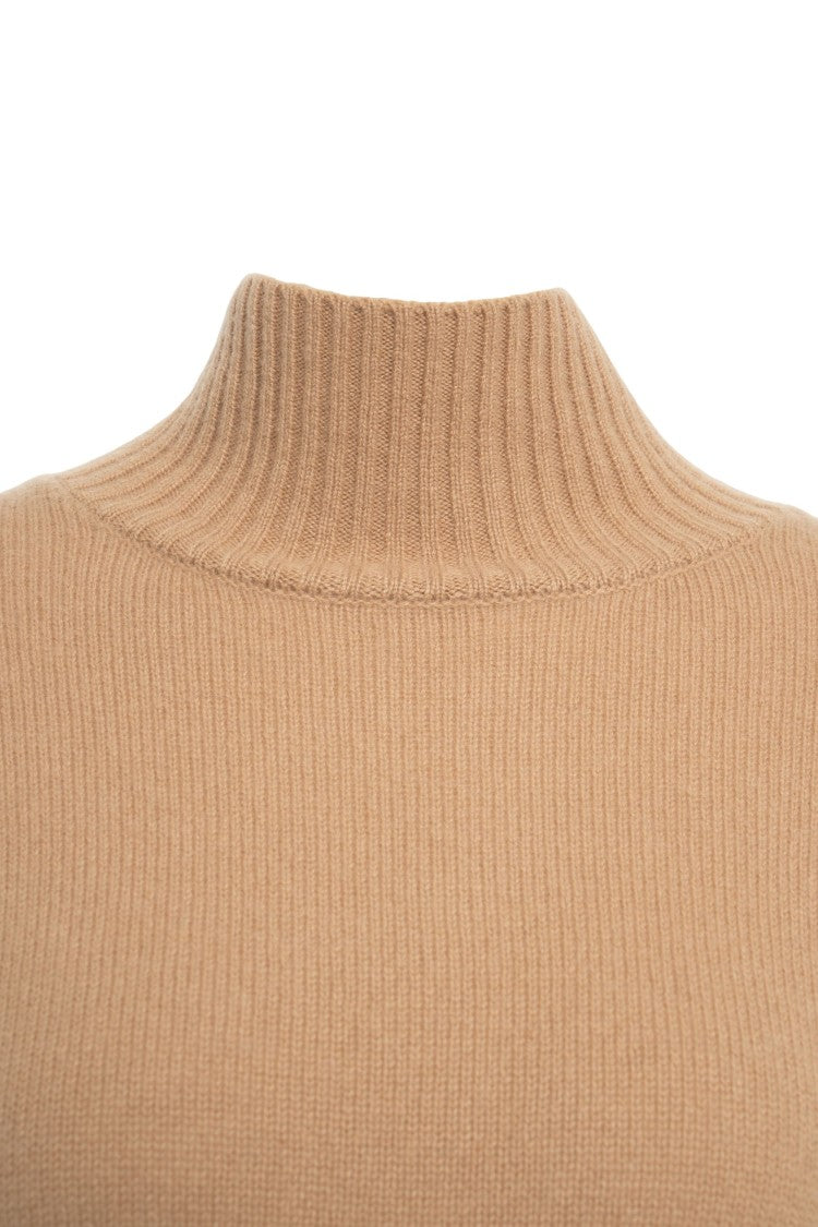 Crush Mock Neck Cashmere Sweater With Ribbed Cuffs