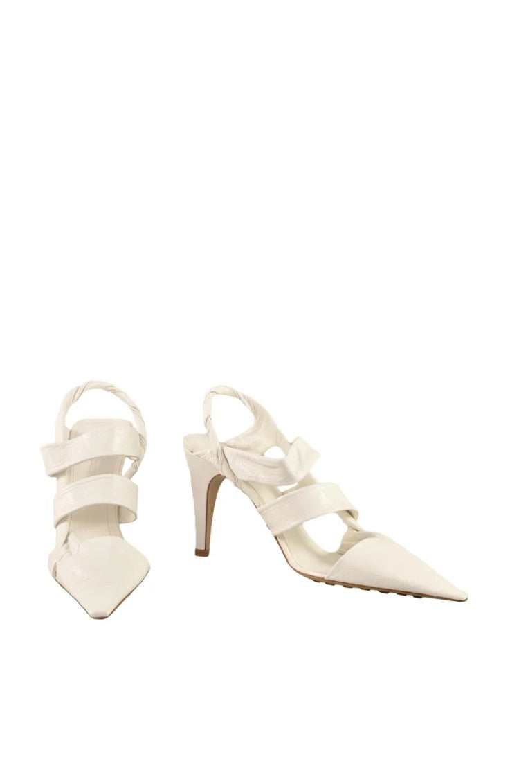 Bottega Veneta Chanel Pumps - White
