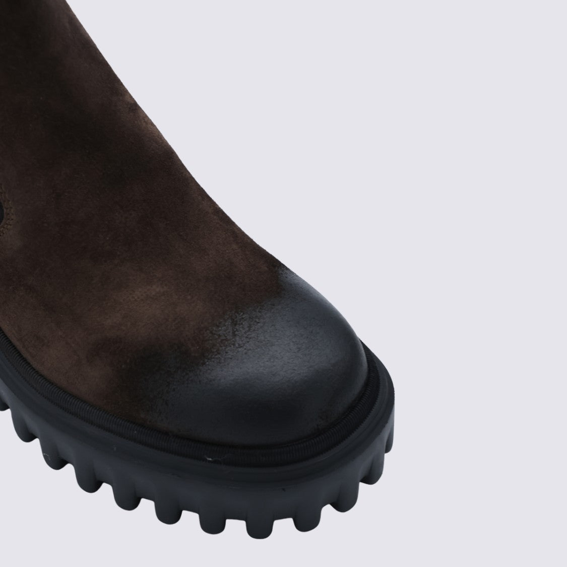 Hogan Chunky Rugged-Sole Chelsea Boots