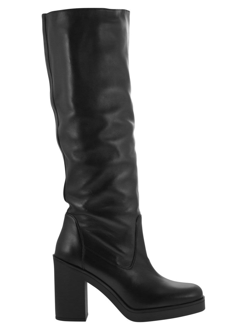 Stuart Weitzman Bethenny 80 - Leather Boot