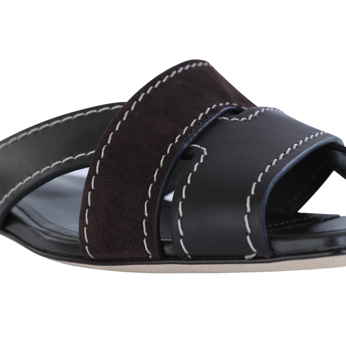 Tod's Slip-On Black Flats With Overlapping Smooth