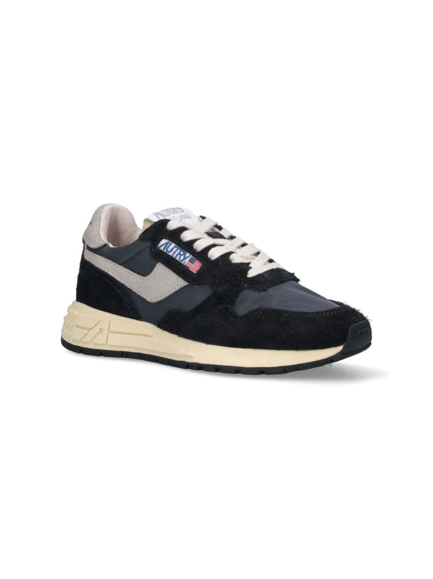 Autry Minimalistic Design Black Sneakers With Sturdy Sole