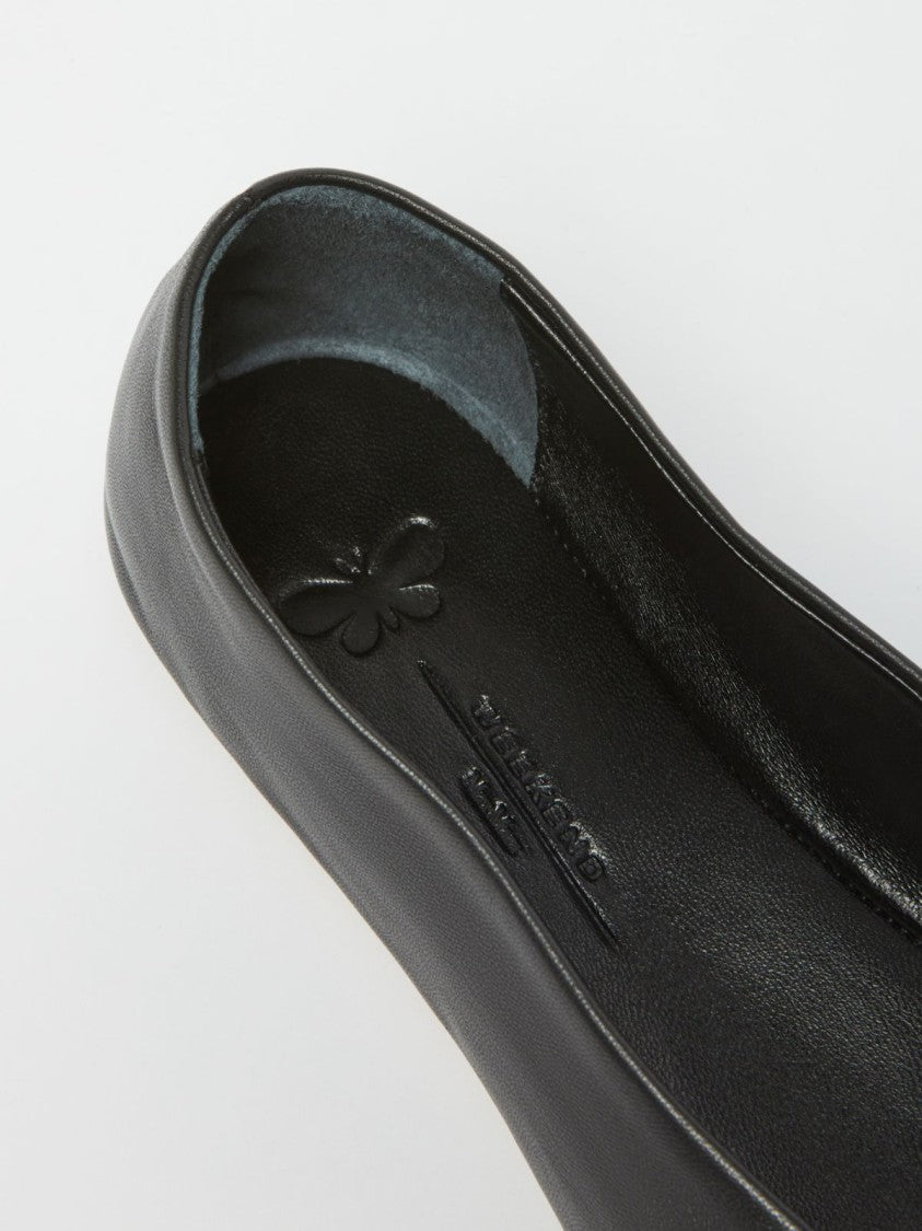 Max Mara Elegant Ballerina Flat In Soft Nappa Leather