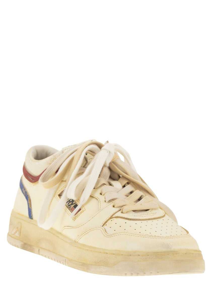 Autry Med-Way - Leather Sneakers