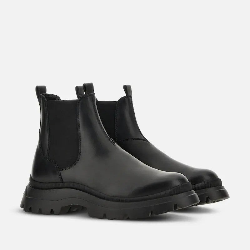 Hogan Black Minimalist Chunky Sole Leather Boots