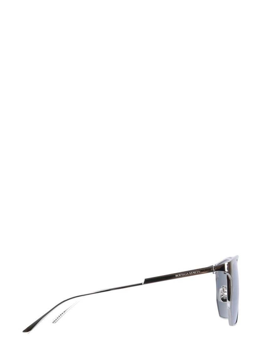 Bottega Veneta Sleek Modern Sunglasses With Struzzo Frame