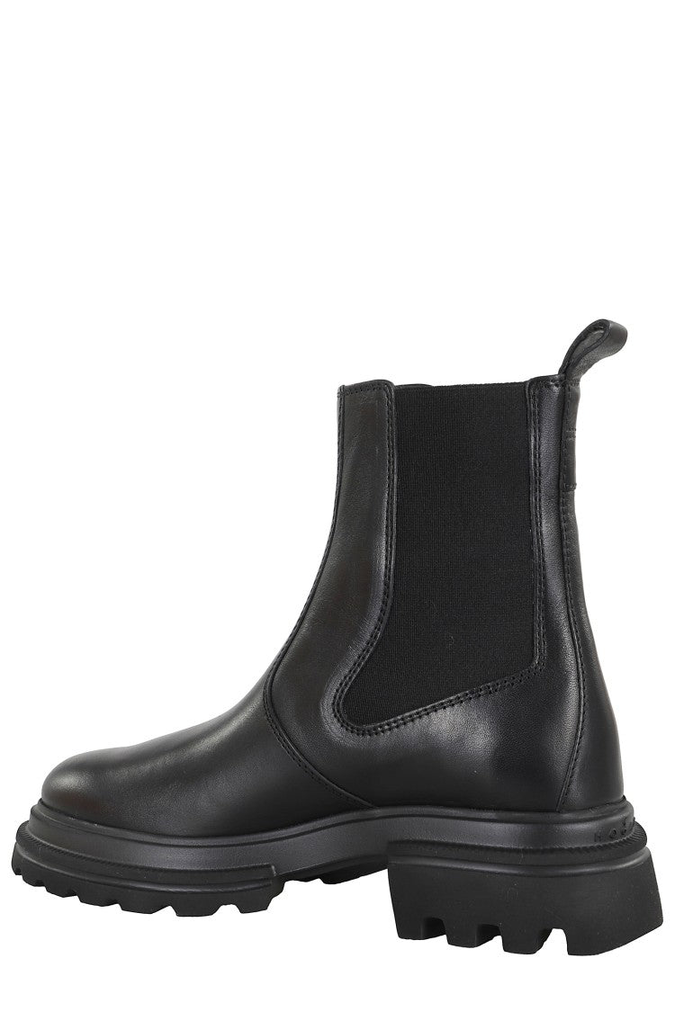 Hogan H674 Ankle Boot With Elastic Inserts And Robust Sole