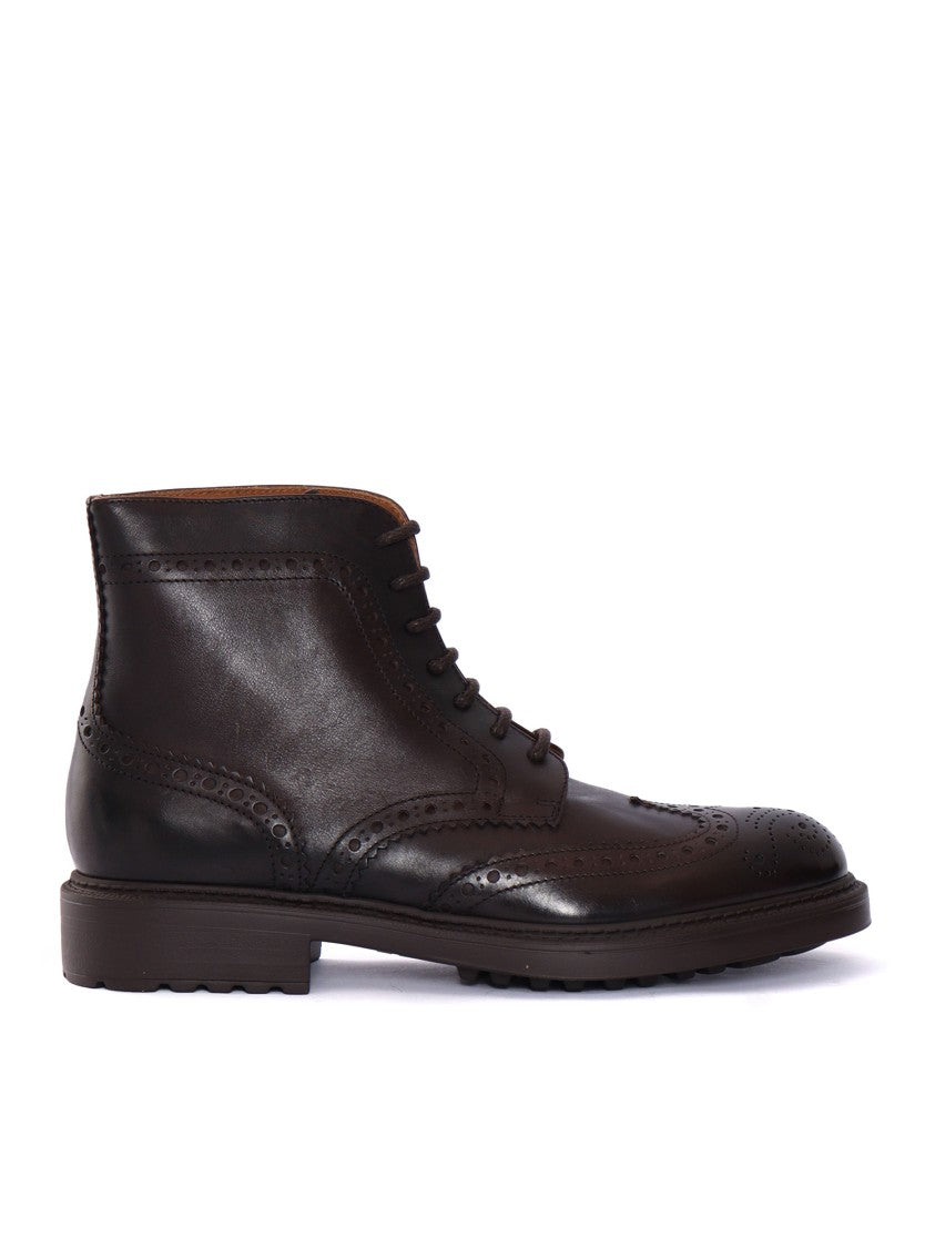 Doucal's Polished Calfskin Ankle Boot With Rounded Toe