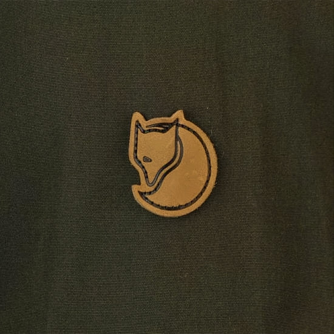 Fjallraven Kanken High-Collar Casual Jacket With Zippered Closure And Adjustable Drawstrings