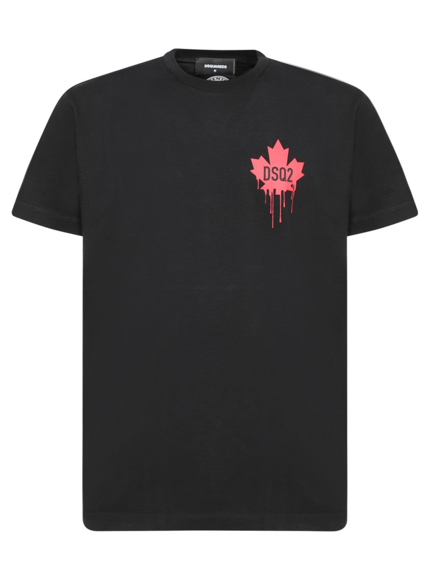 Dsquared2 Black Short-Sleeve T-Shirt Maple Leaf Graphic