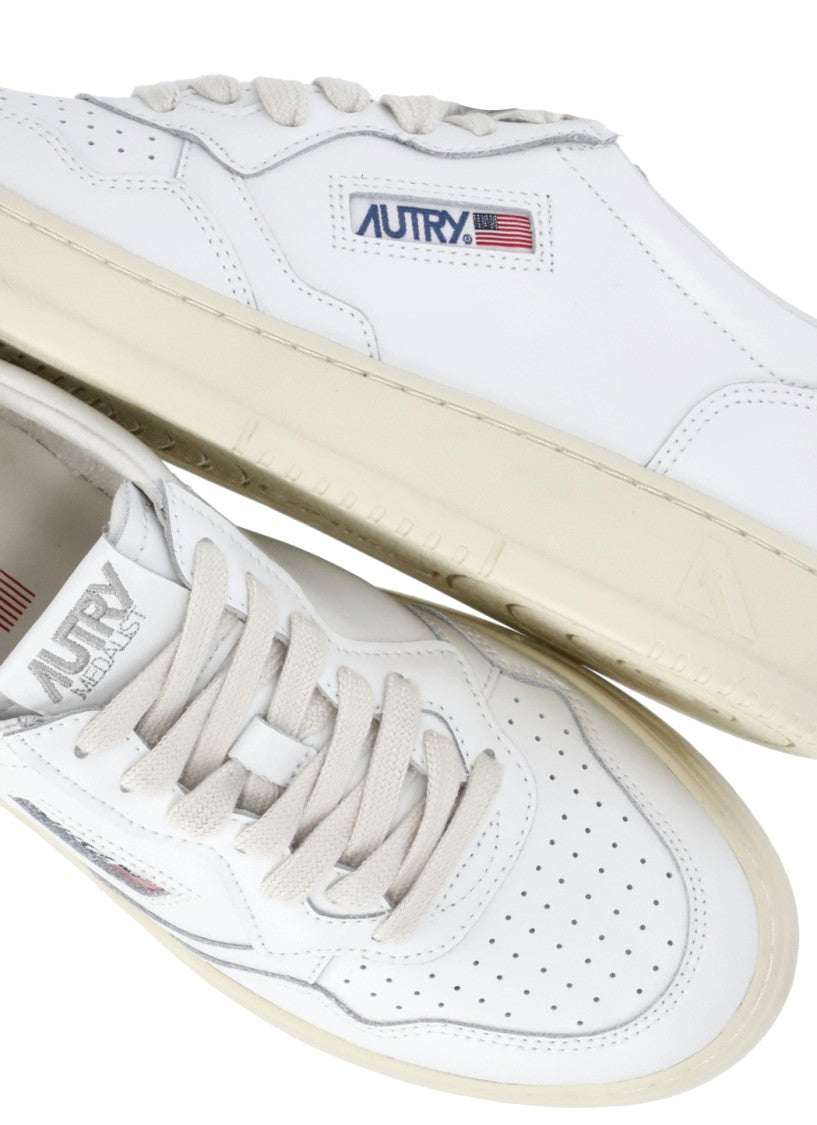 Autry White Low Medalist Leather Sneakers