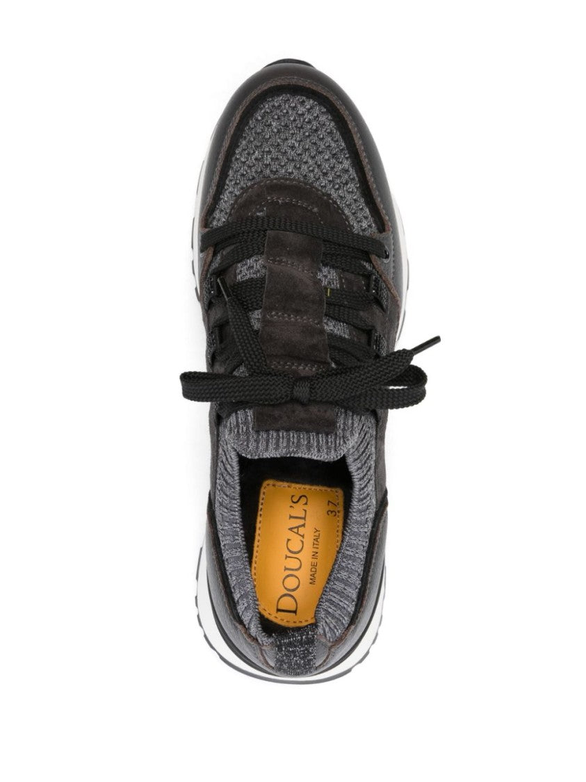 Doucal's Textured Black Trainers