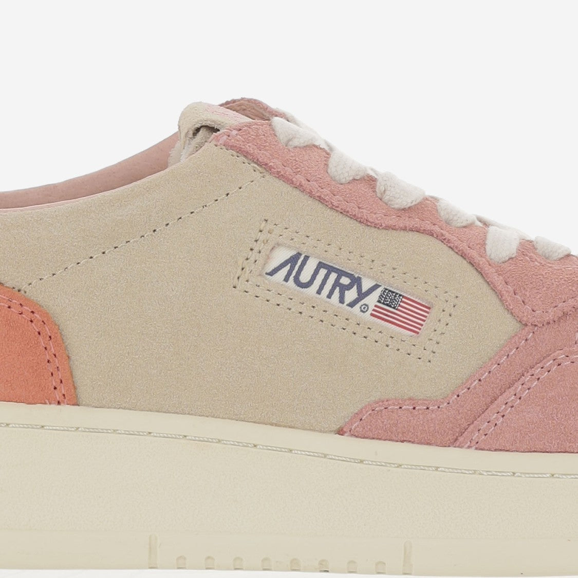 Autry Medalist Low Sneakers