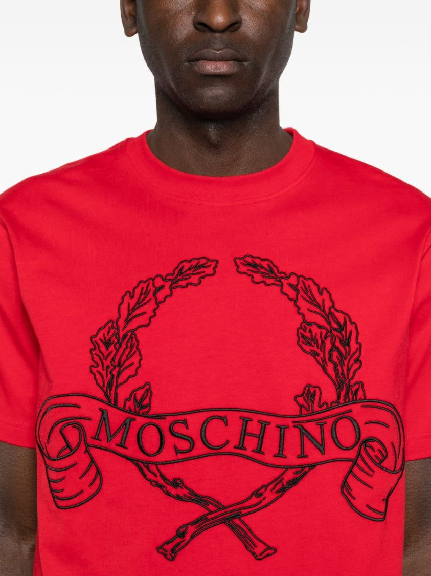 Moschino Red Wreath Design Graphic Silk T-Shirt