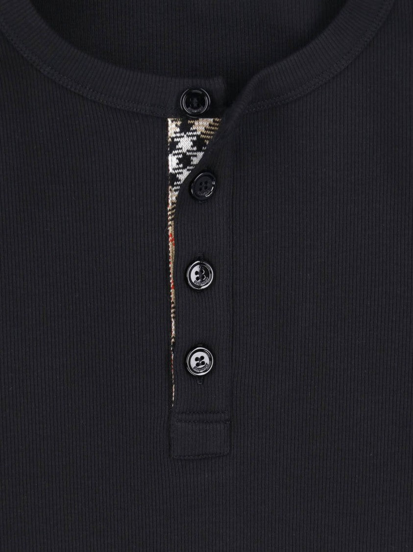 Burberry Long-Sleeve Black Cotton T-Shirt With Logo Detail