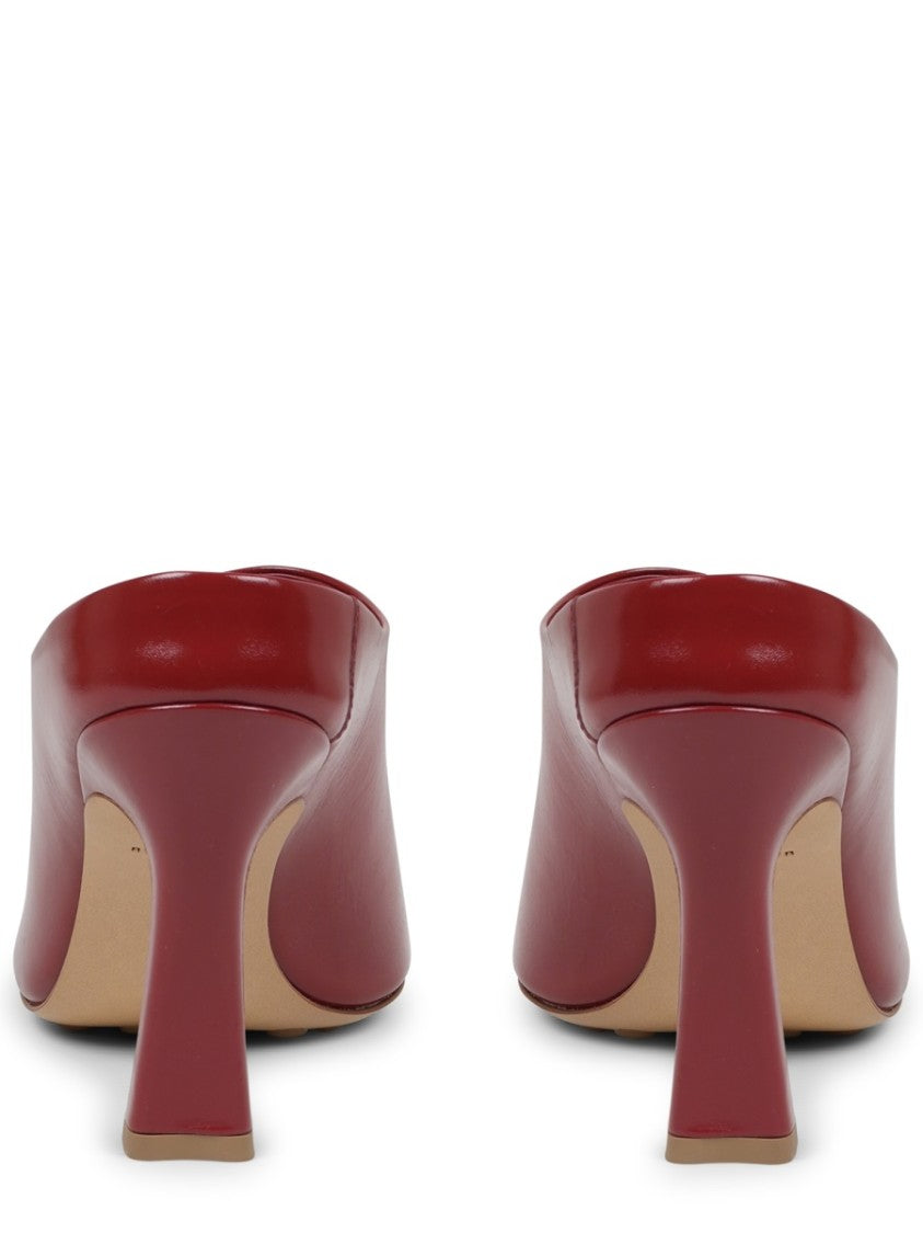 Bottega Veneta Sculpted Mule Shoe With Peep-Toe Design
