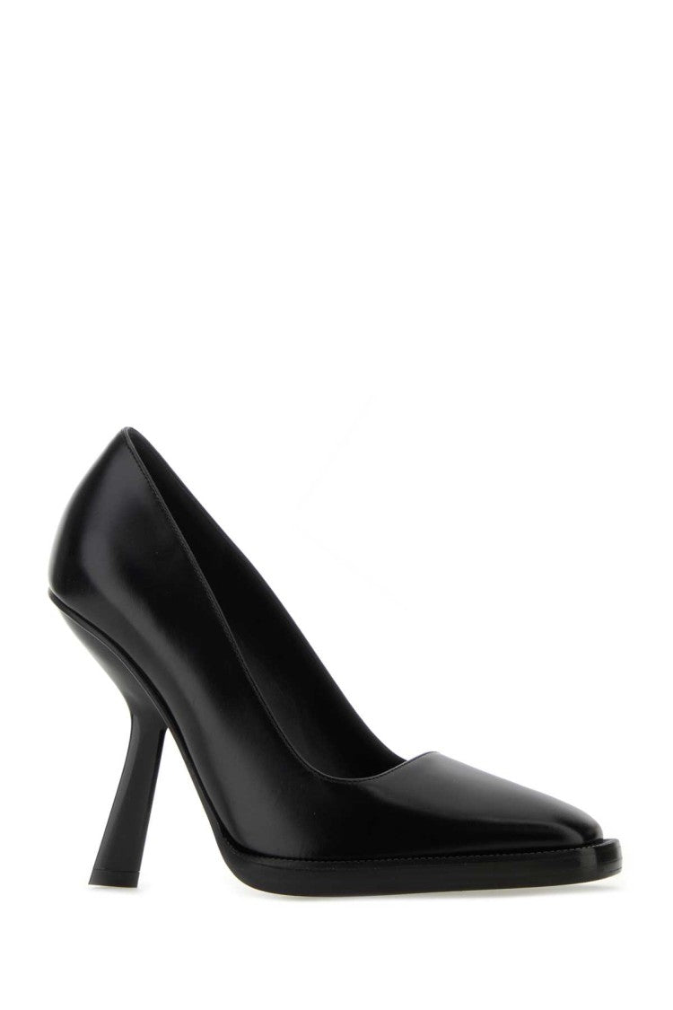 Salvatore Ferragamo Black Leather Anser X5 Pumps