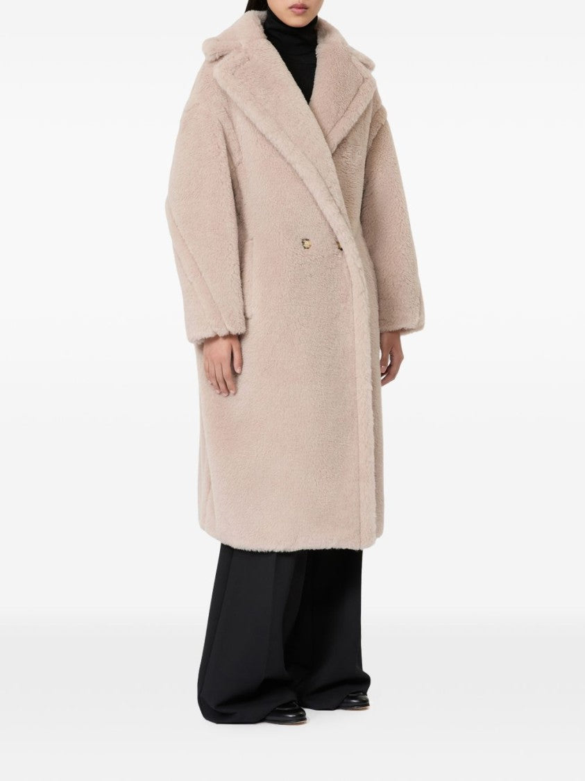 Max Mara Plush Teddy Coat With Wide Lapel And Double-Breasted Design