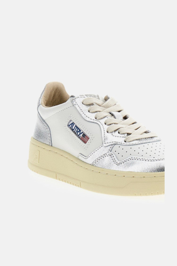 Autry White Silver Medalist Low Leather Sneakers