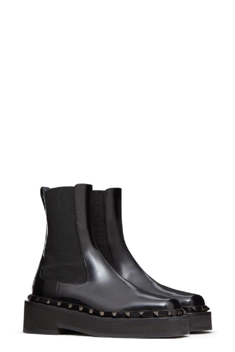 Valentino Garavani Black Rockstud M-Way Leather Chelsea Boots