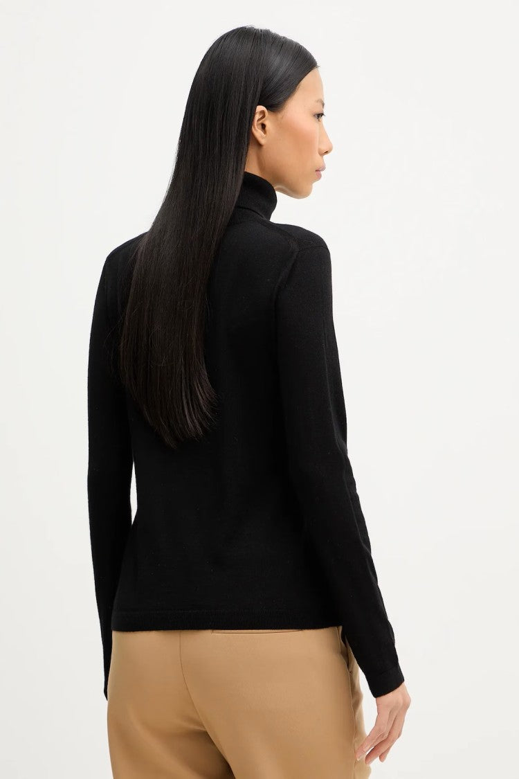 Max Mara Fitted Turtleneck Sweater In Virgin Wool