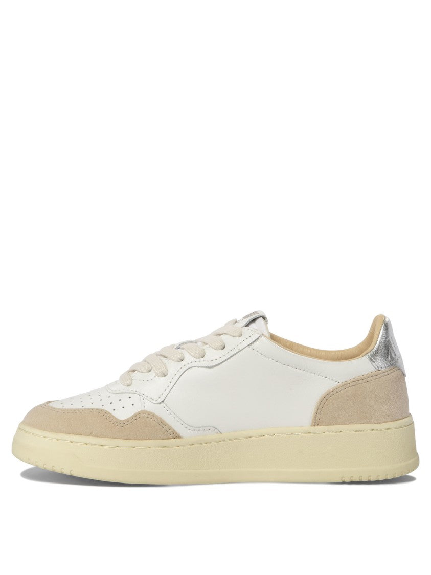 Autry "Medalist Low" Sneakers