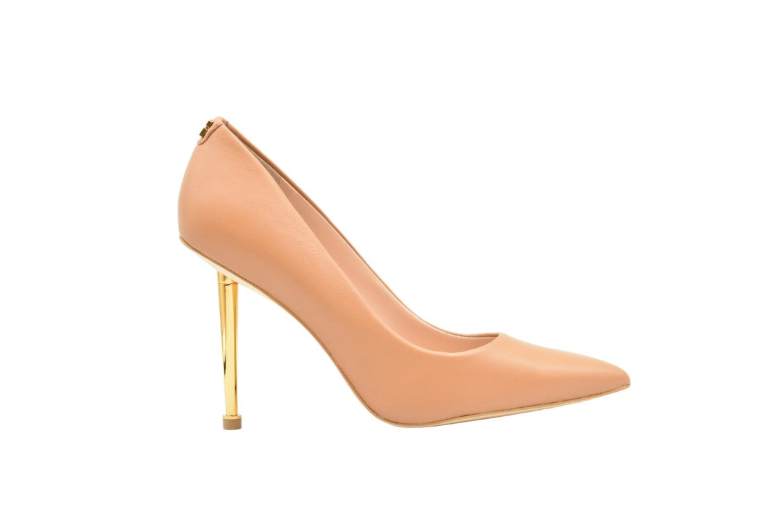 Guess Pointed Toe Pumps