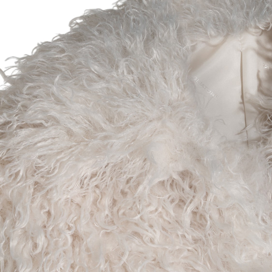 Tagliatore Plush Cropped Subtle Collar Coat