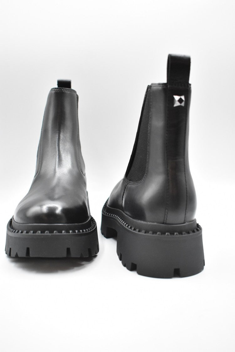 Ash Sole Chelsea Boots With Design And Fit