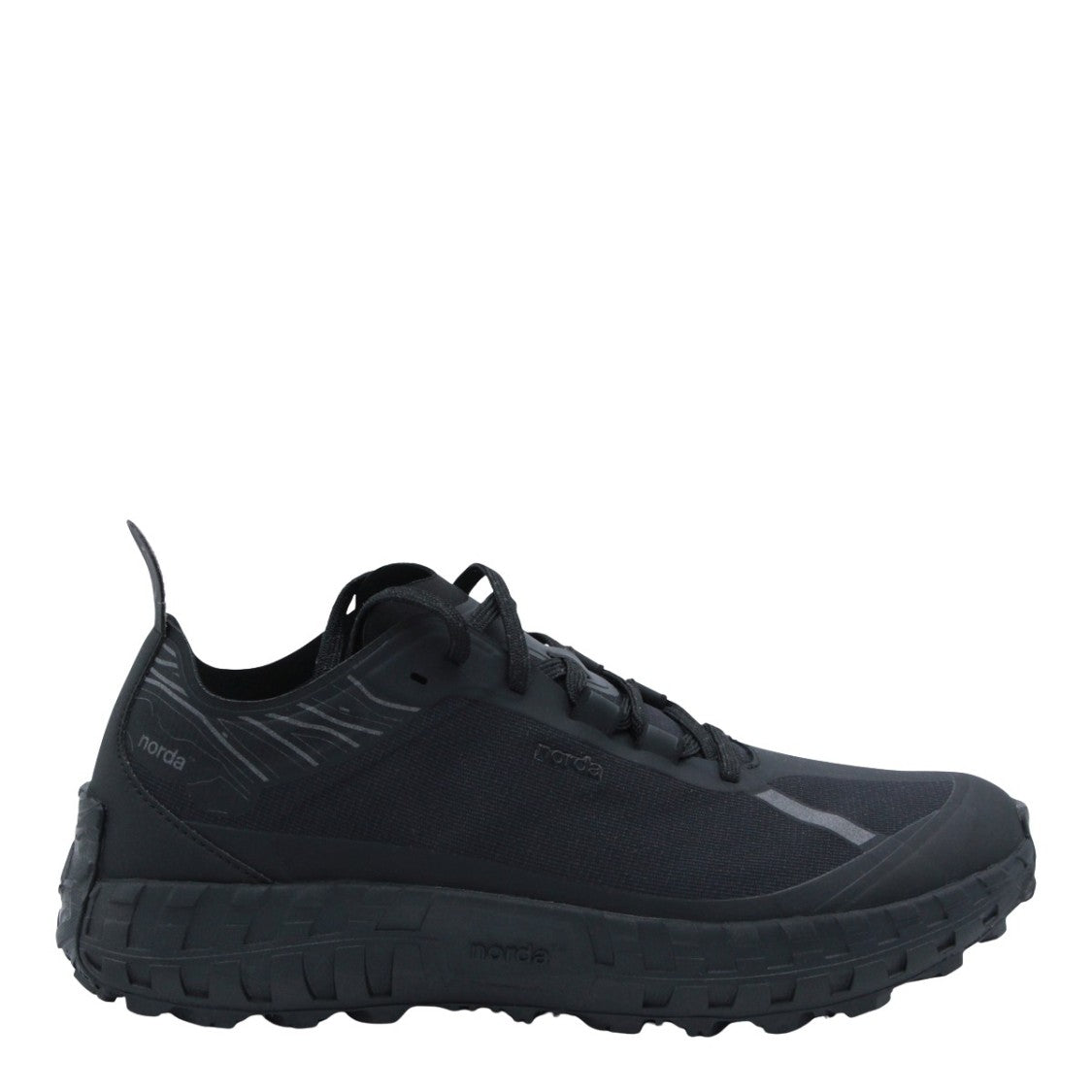 Norda Textured Black Sneakers With Rugged Sole