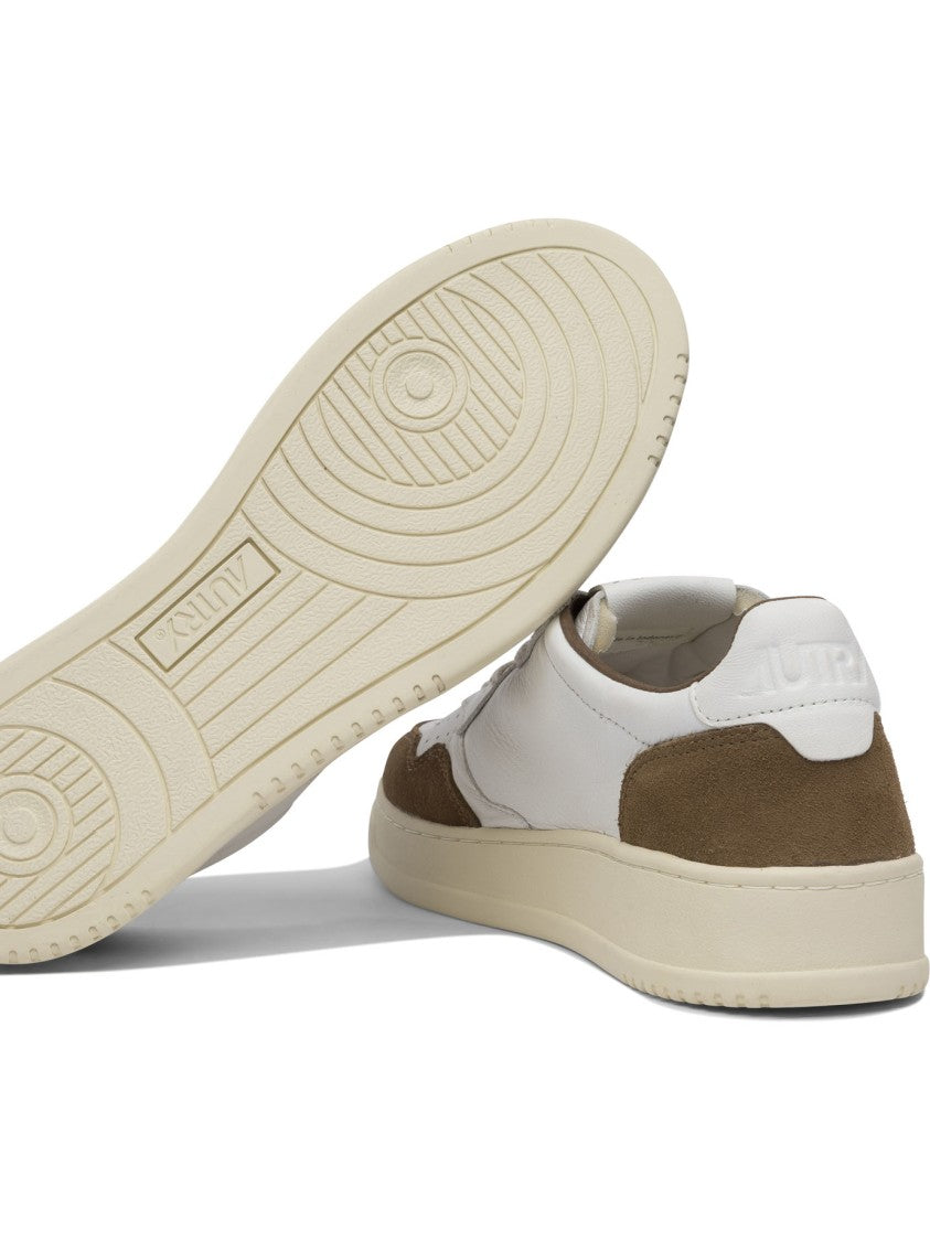 Autry "Medalist Low" Sneakers