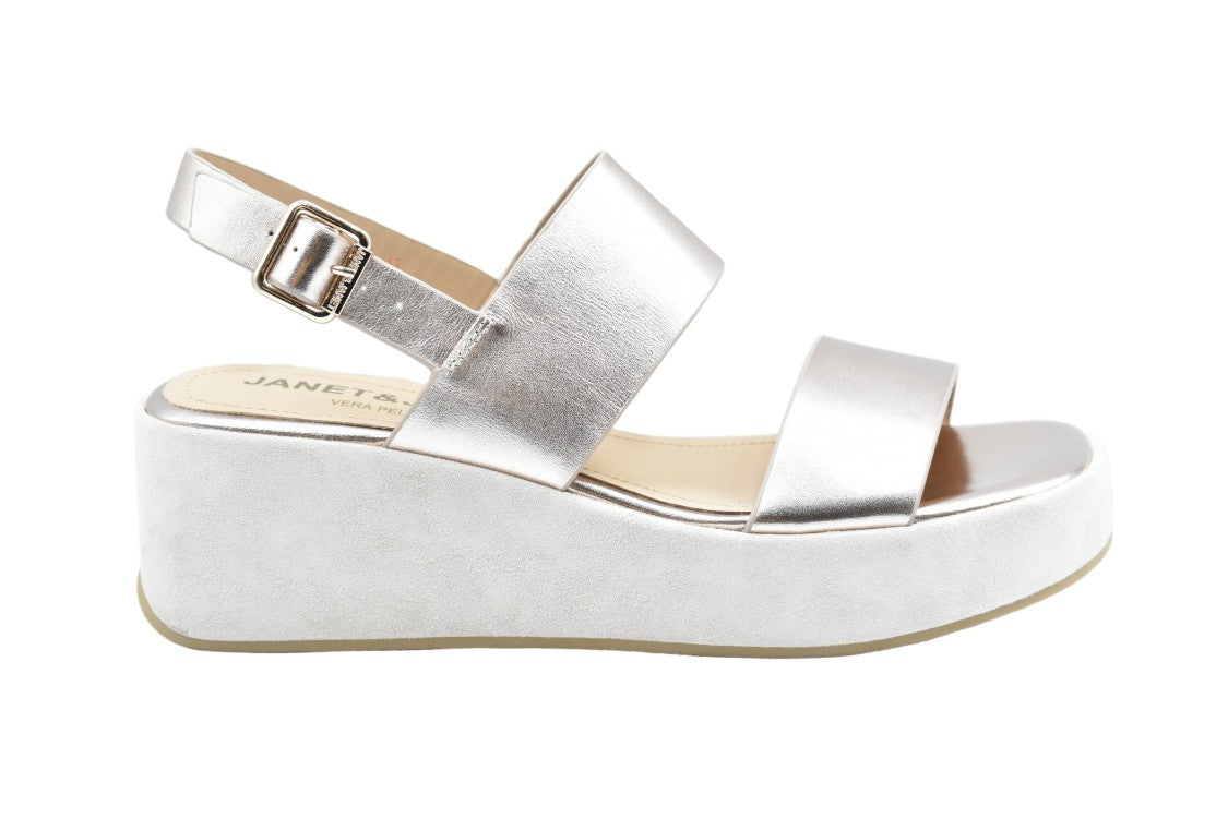 Janet & Janet Platino Laced Comfort Elegance Flat Shoes