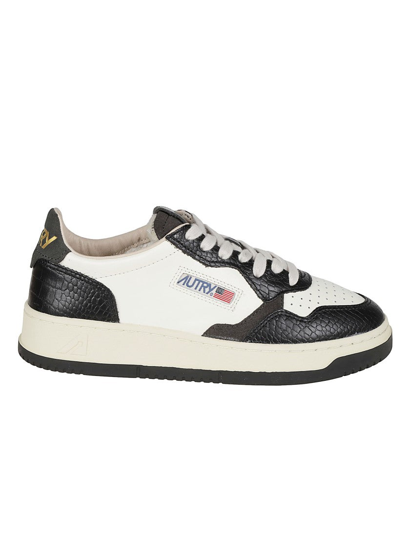 Autry Medalist Low Crocodile-Embossed Cow Leather Sneakers