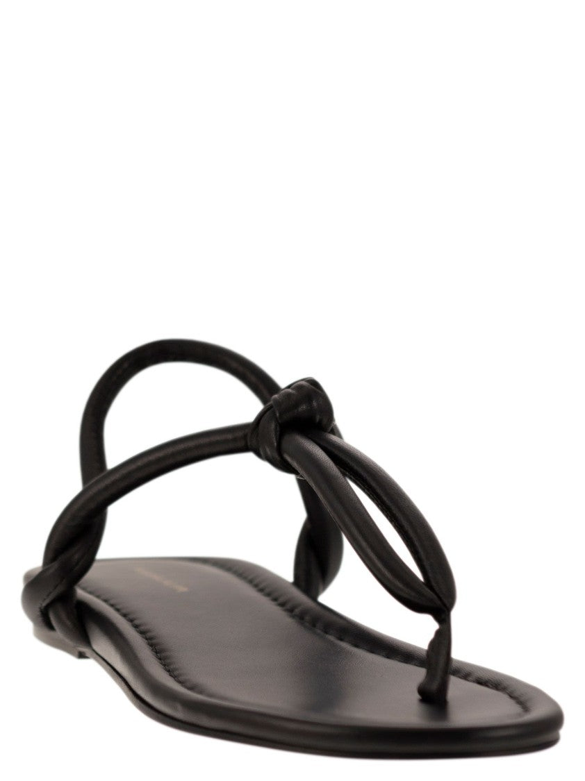 Fabiana Filippi Closed-Back Leather Flip-Flops With Knotted Straps