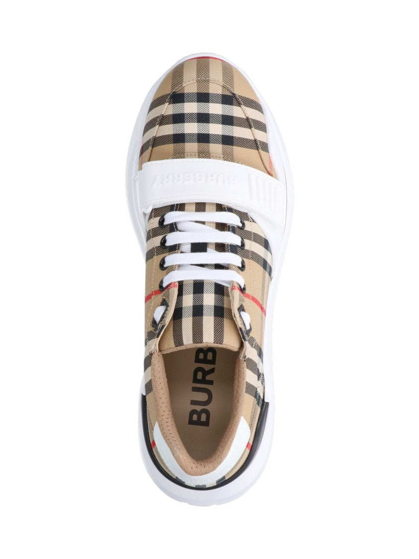 Burberry Low-Top Sneakers With Smooth Beige Upper