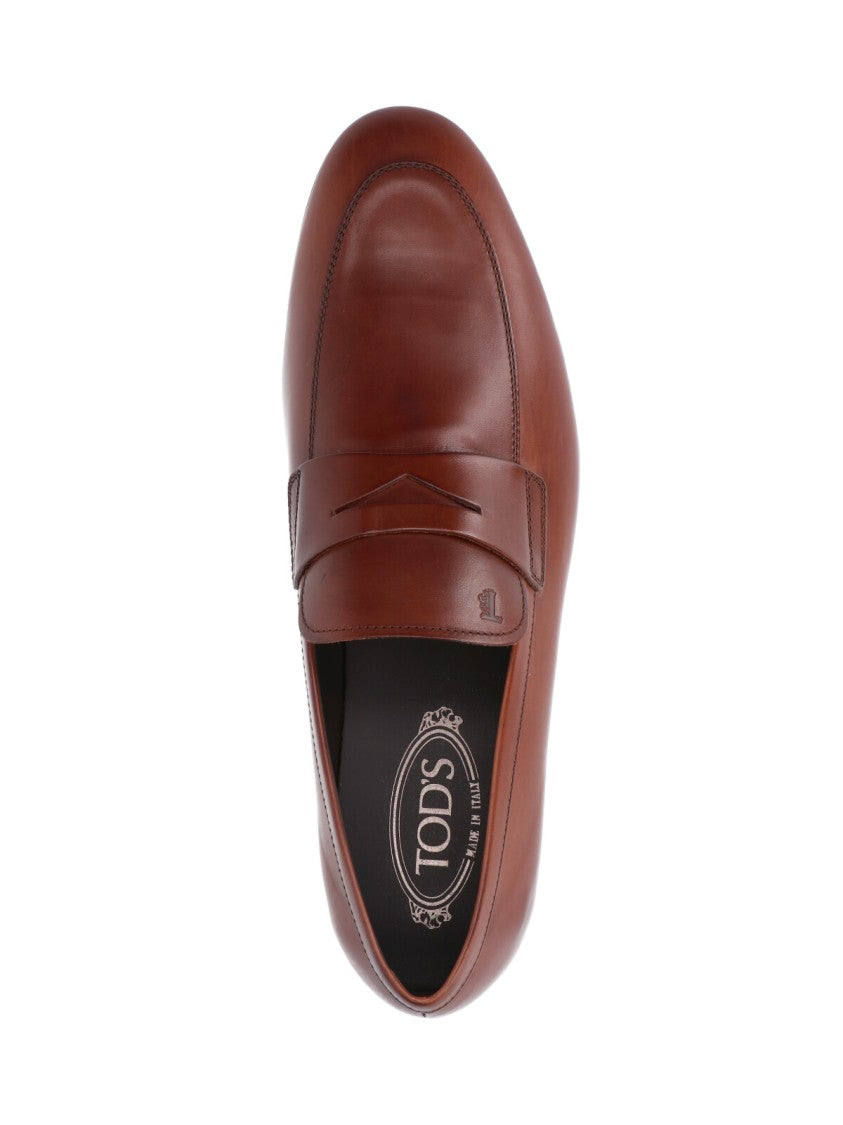 Tod's Pointed Toe Slip-On Shoes With Cut-Out Detail