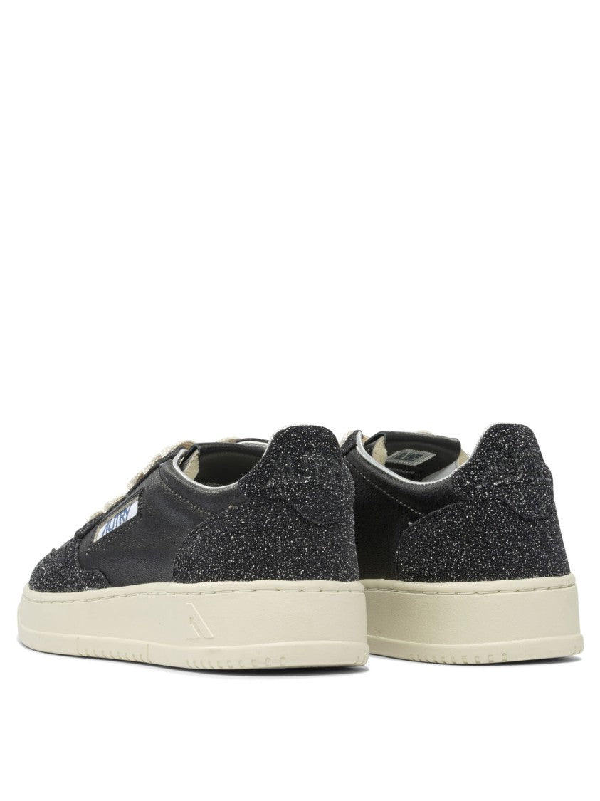 Autry "Medalist Low" Sneakers