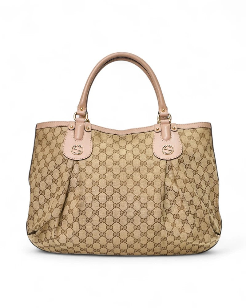Gucci Large Gg Supreme Shopper In Powder