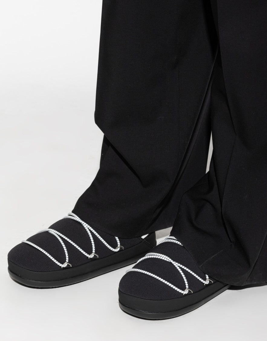 Moon Boot Icon Logo Slippers