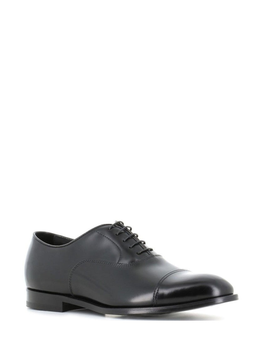 Doucal's Polished Cap-Toe Oxford Boots