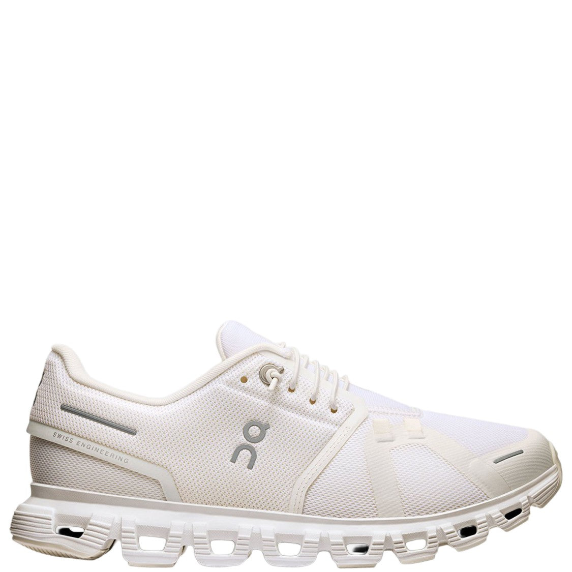 On Running Cloud 6 Sneakers